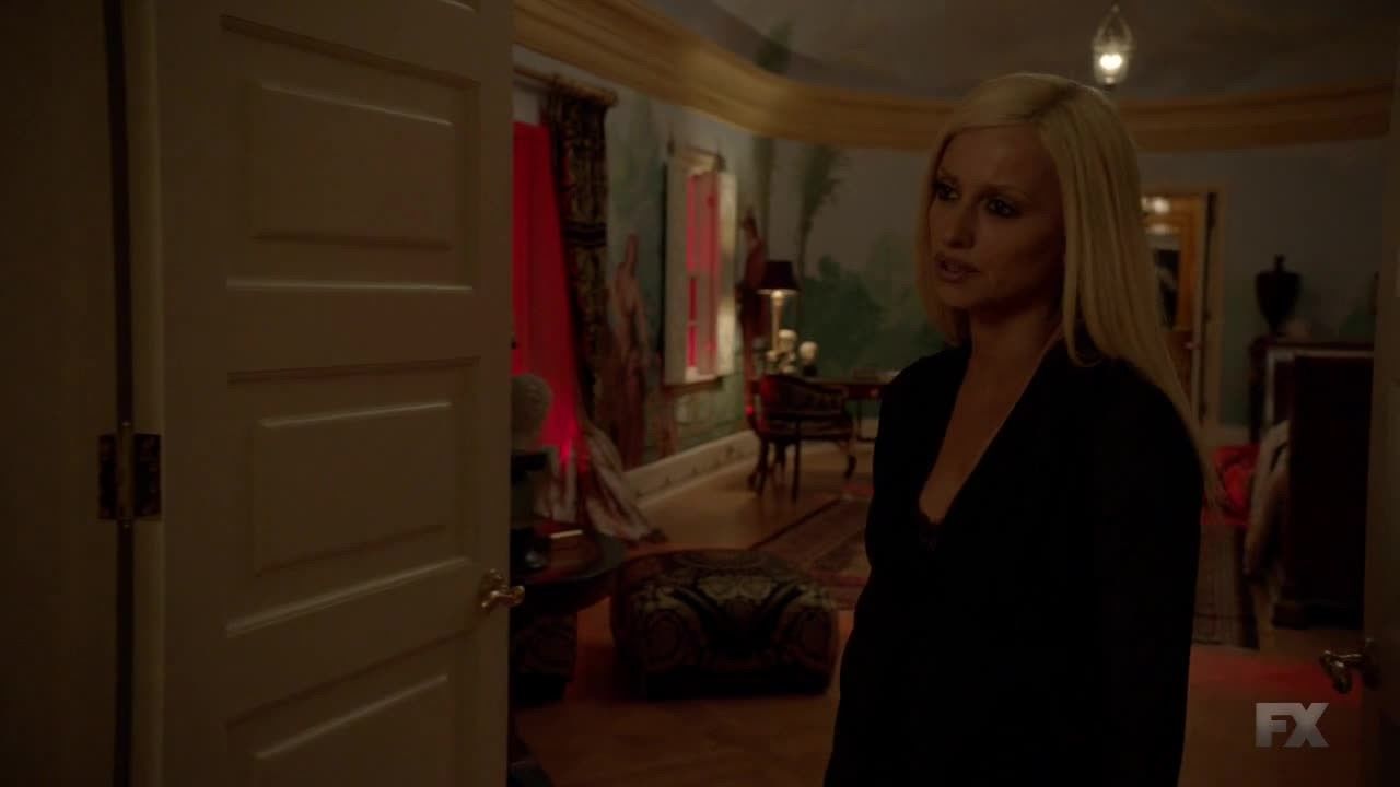 American Crime Story S2E2 Manhunt