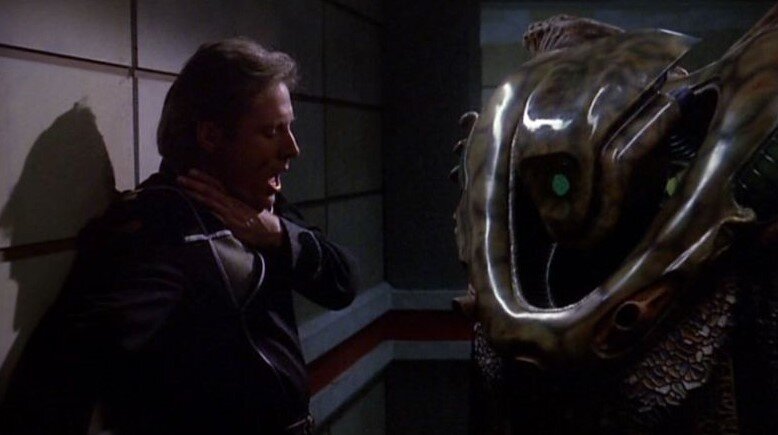 Babylon 5 S3E15 Interludes and Examinations