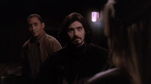 Babylon 5 S4E11 Lines of Communication