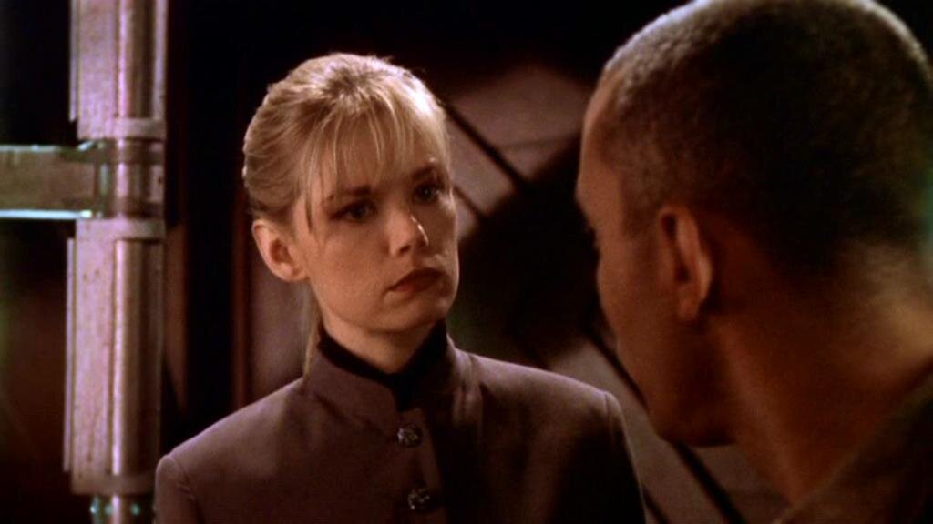 Babylon 5 S4E17 The Face of the Enemy