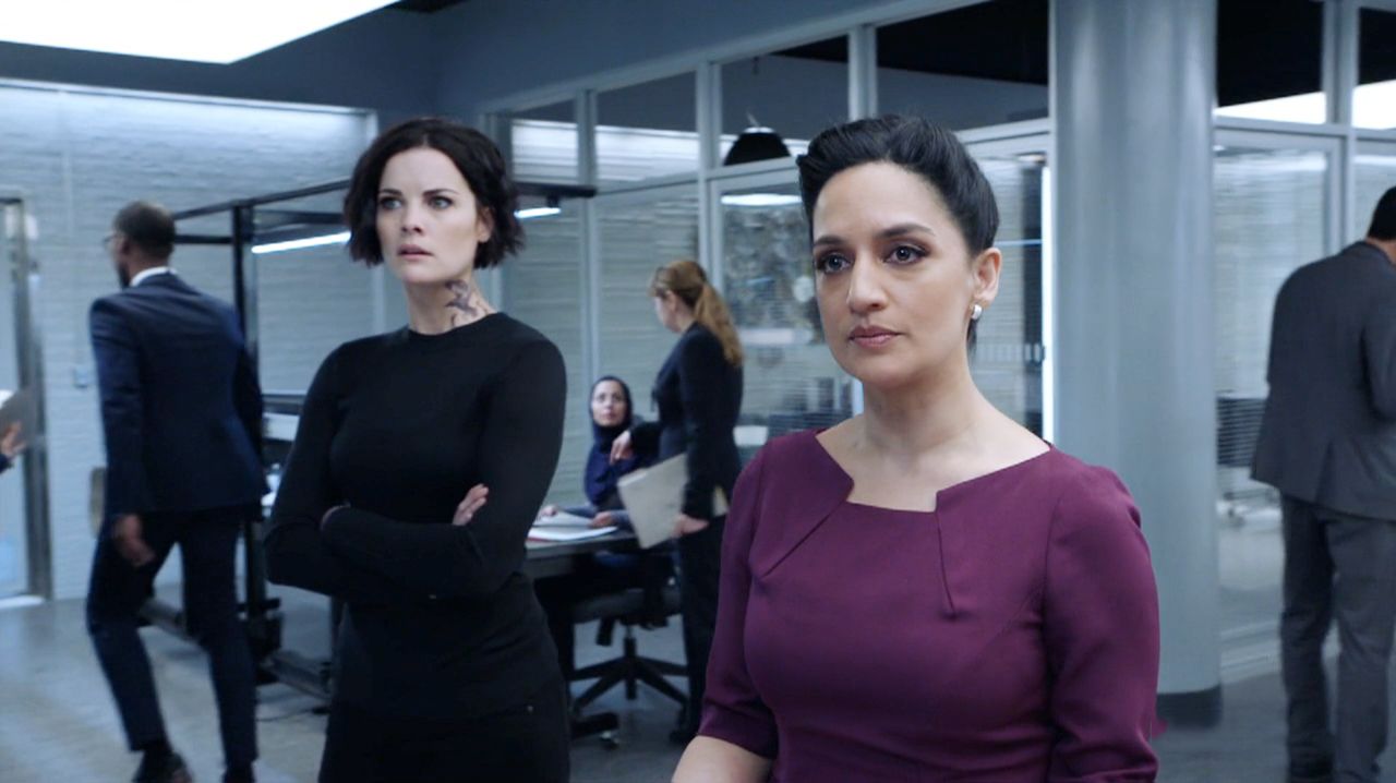 Blindspot S3E13 Warning Shot