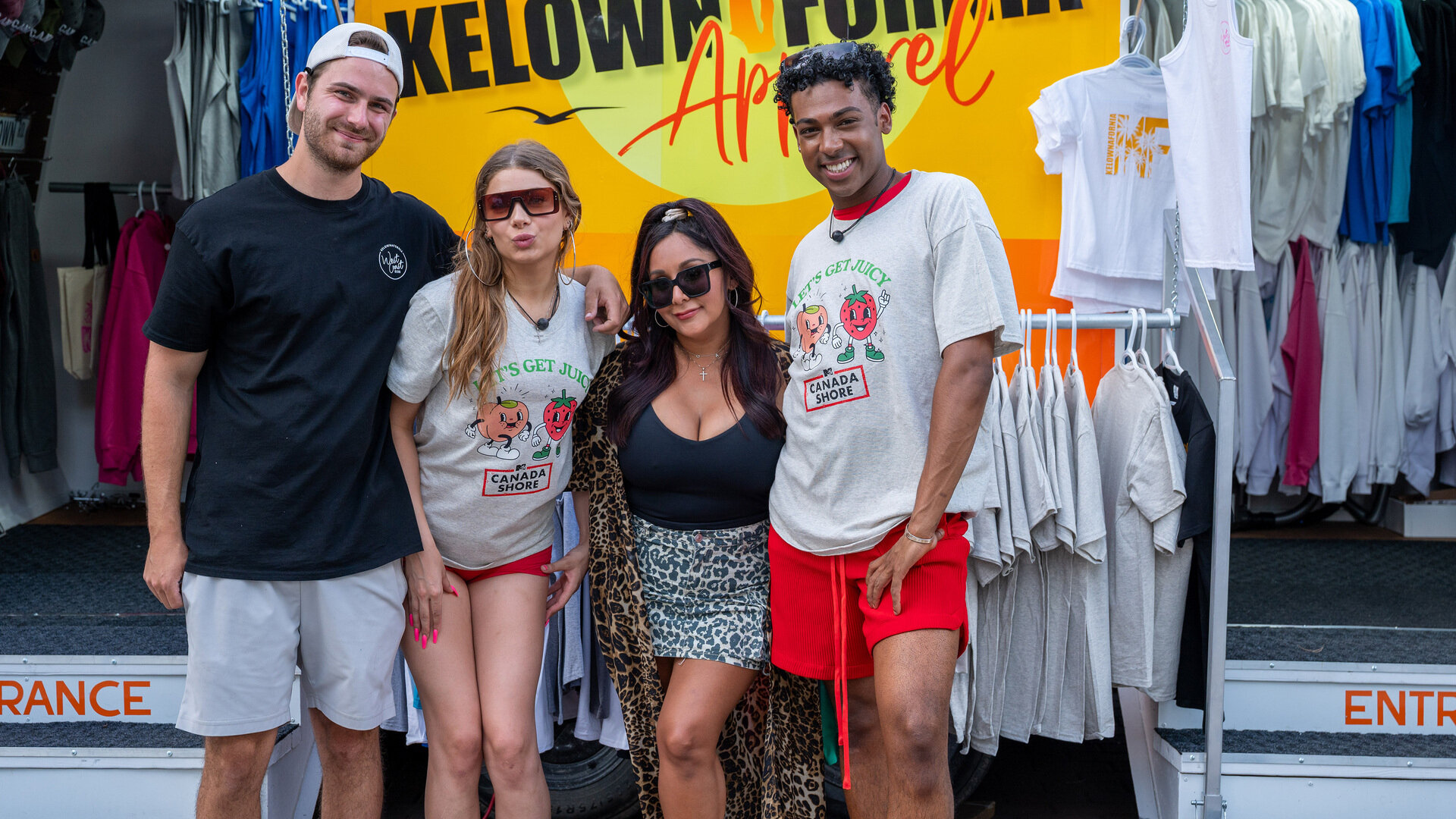 Canada Shore S1E4 Shorty Want a T-shirt