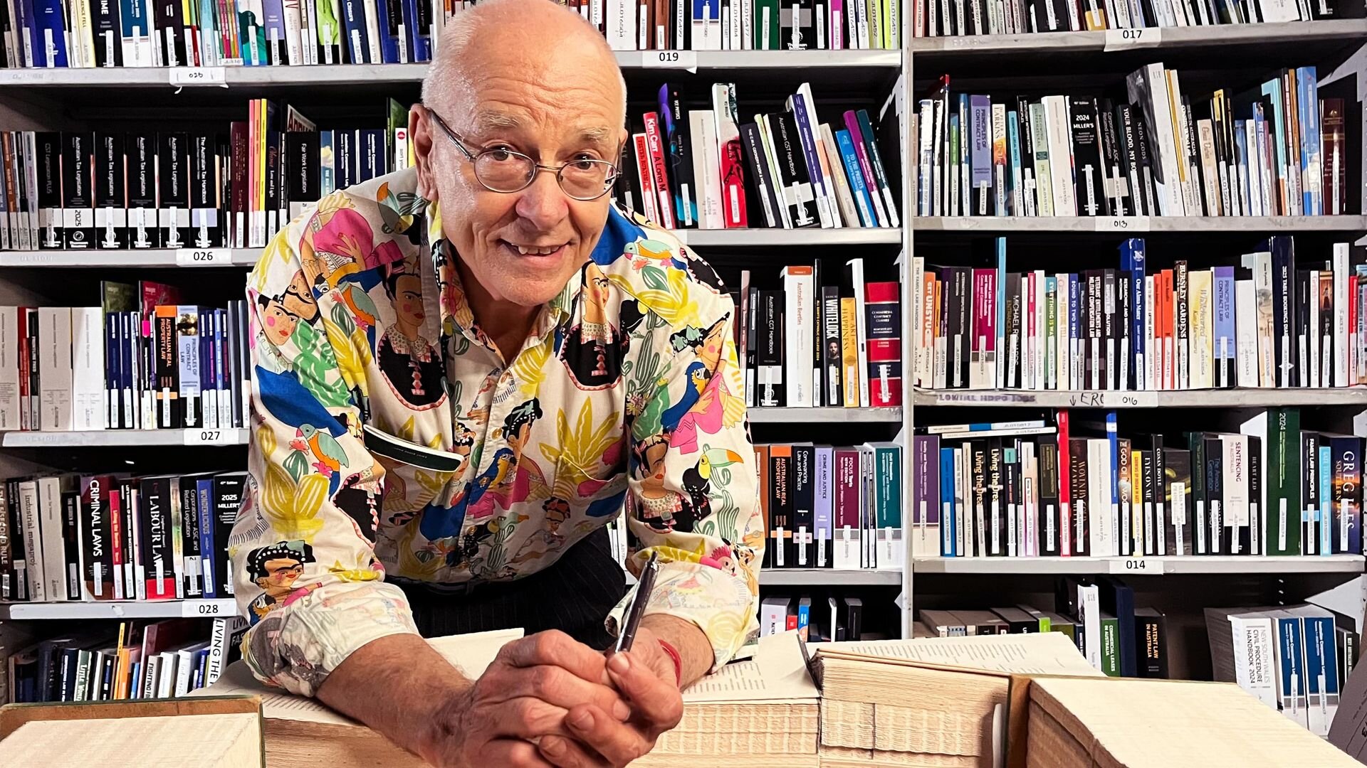 Dr Karl's How Things Work S2E8 Books