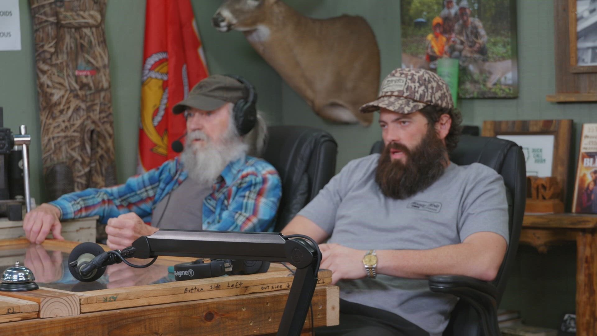 Duck Dynasty: The Revival S1E6 Country Stars and Squirrels