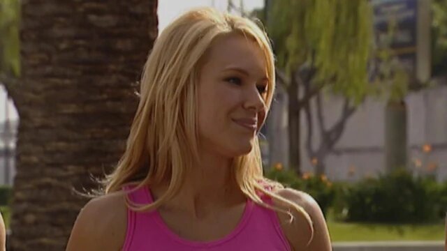 Fear Factor S4E26 Twirling Misery; Eat Live Snails; Car Jump