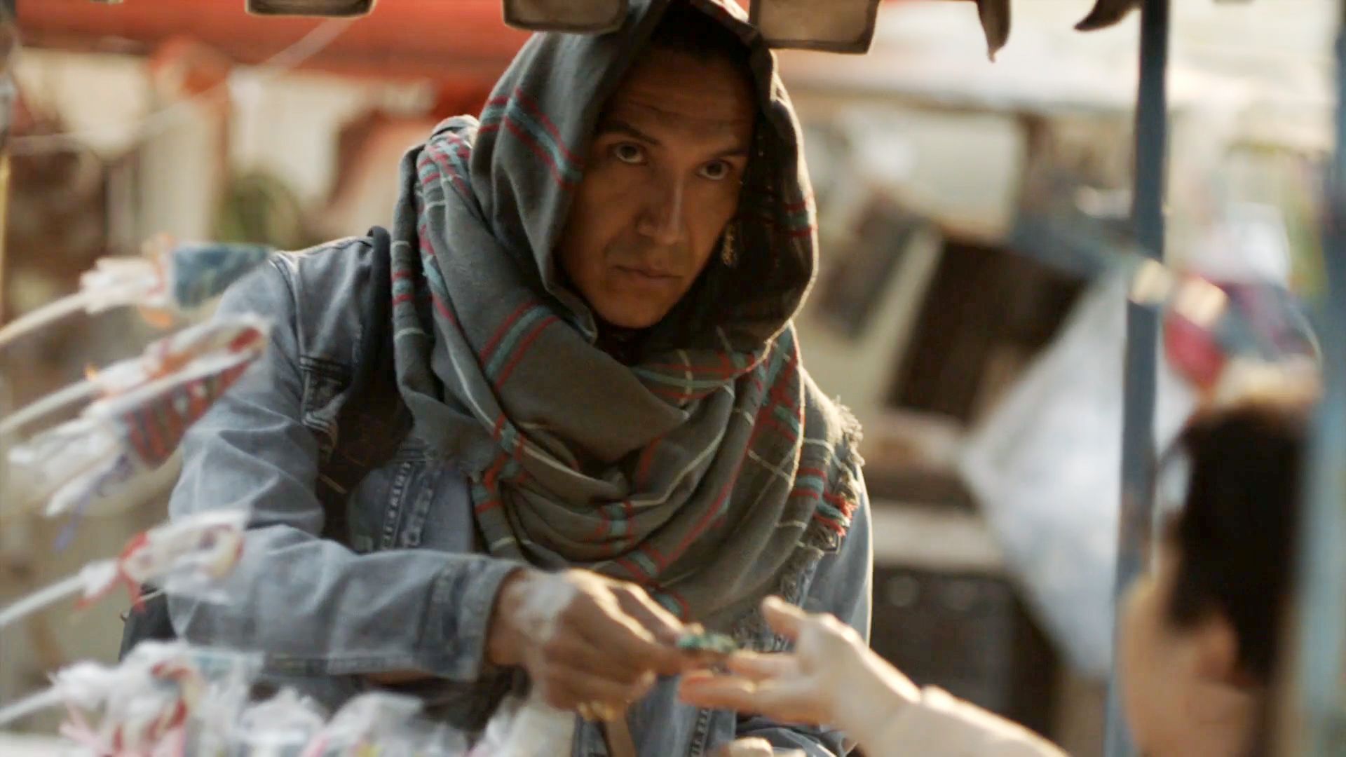Fear the Walking Dead S3E10 The Diviner