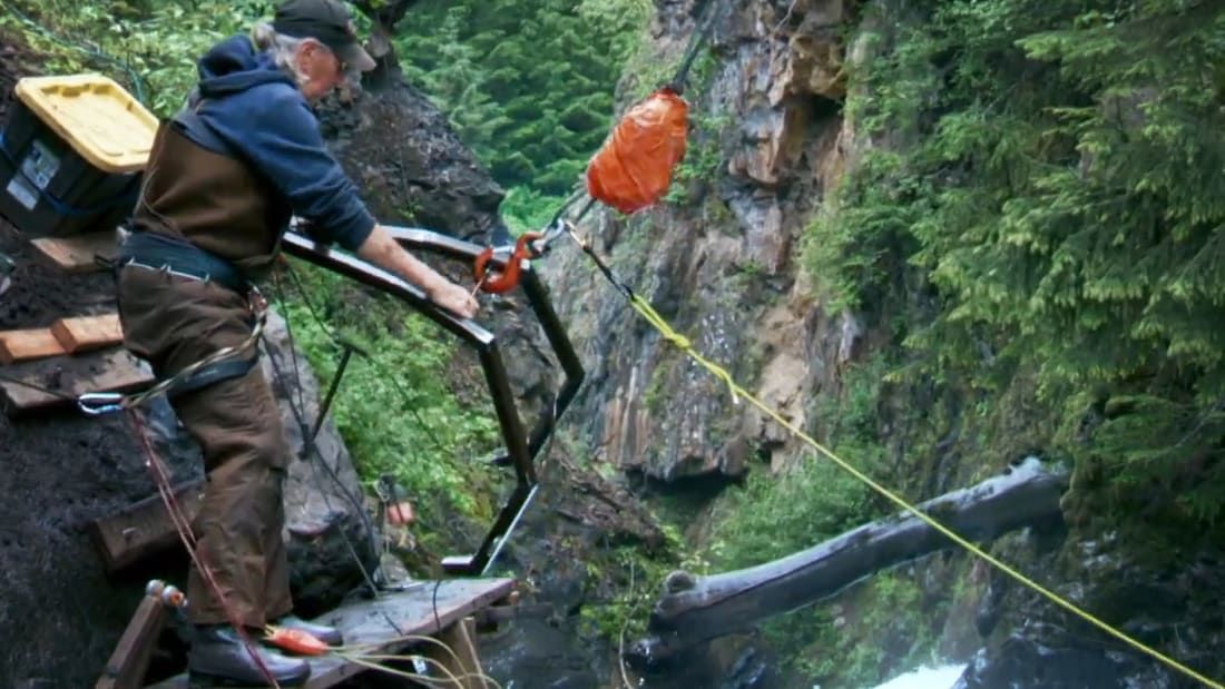 Gold Rush: White Water S4E4 Enter the Mammoth Claw