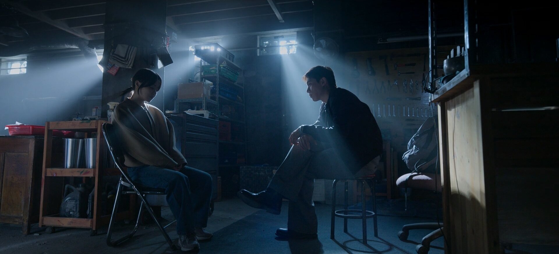 Goldeu Laendeu S1E6 Fissure