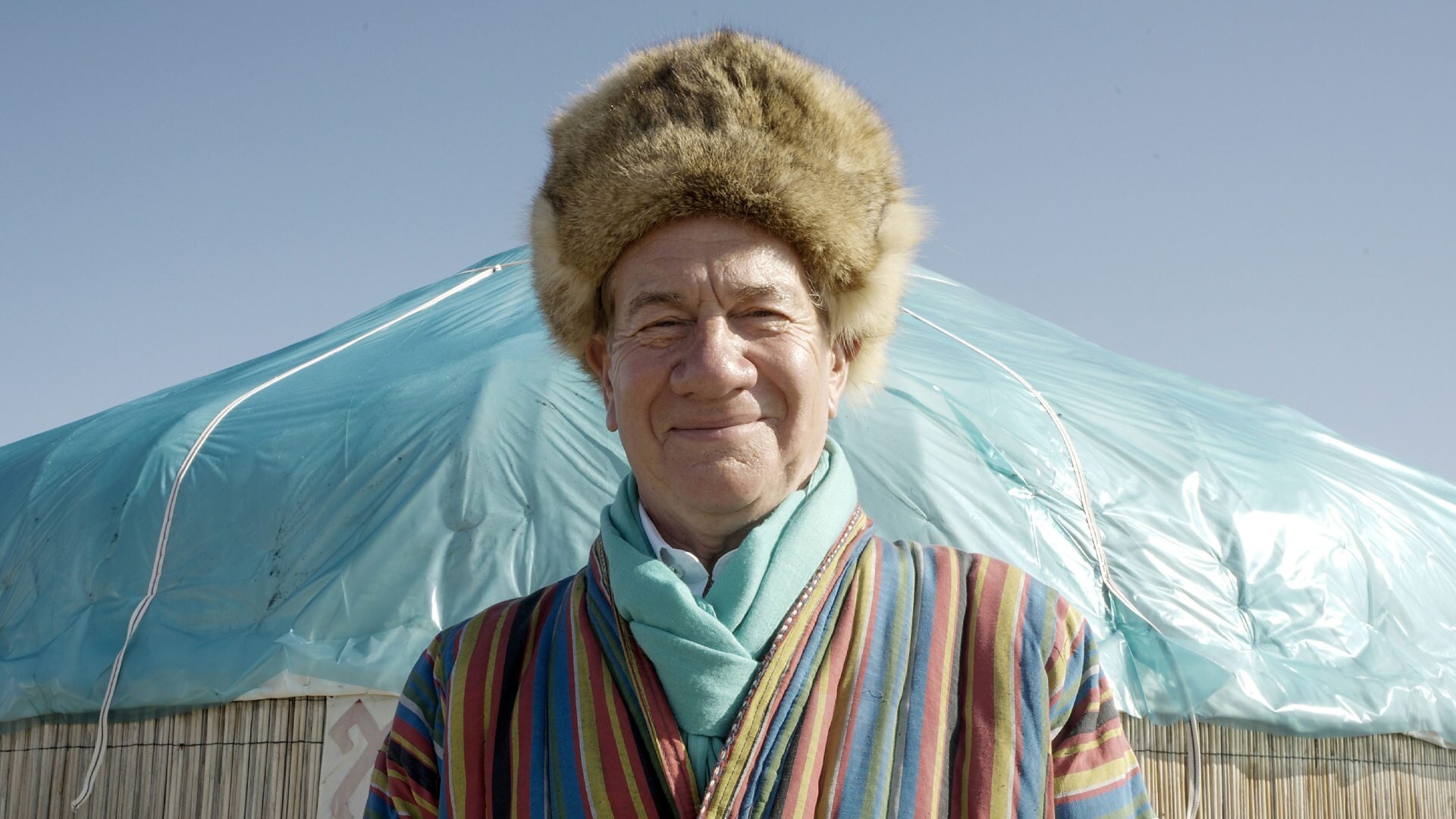 Great Central Asian Railway Journeys S1E5 Bukhara to the Kyzylkum Desert