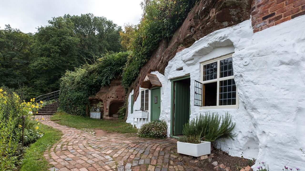 Hidden Treasures of the National Trust S4E5 Bobbins and Hobbit Holes