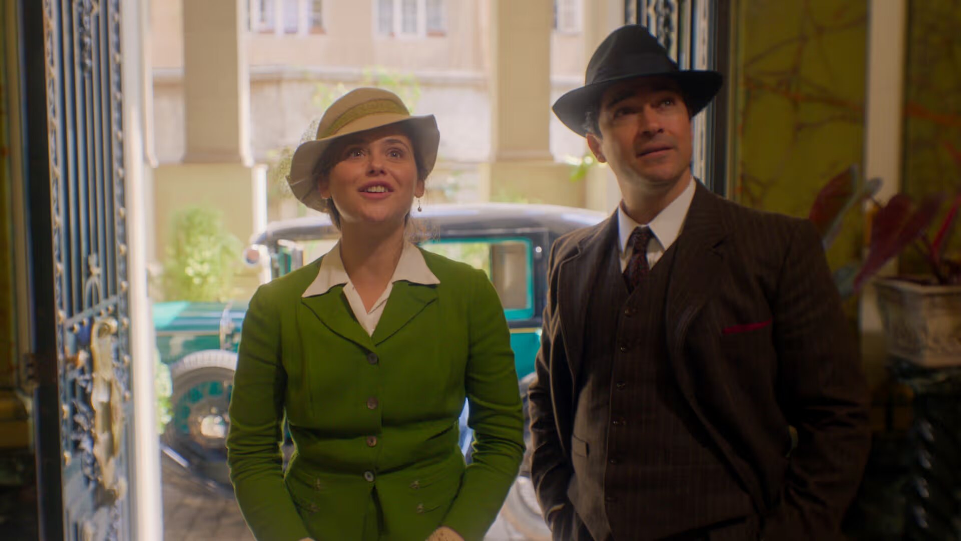 La Casa de los Espíritus S1E3 Clara, la clarividente