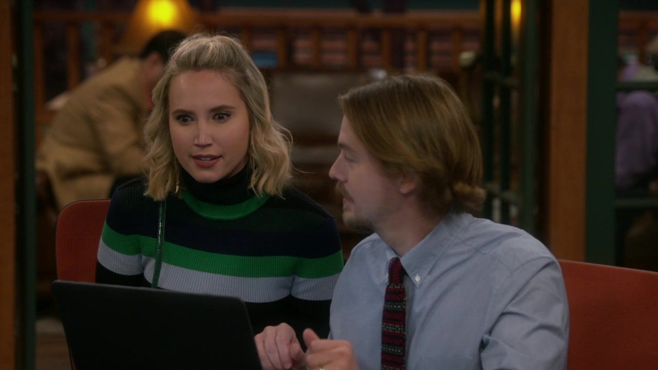 Last Man Standing (US) S9E3 High on the Corporate Ladder