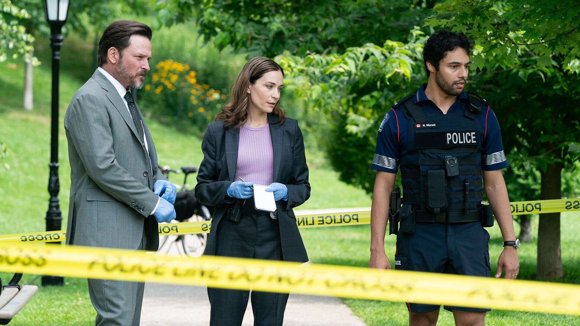 Law & Order Toronto: Criminal Intent S2E1 White Squirrel City