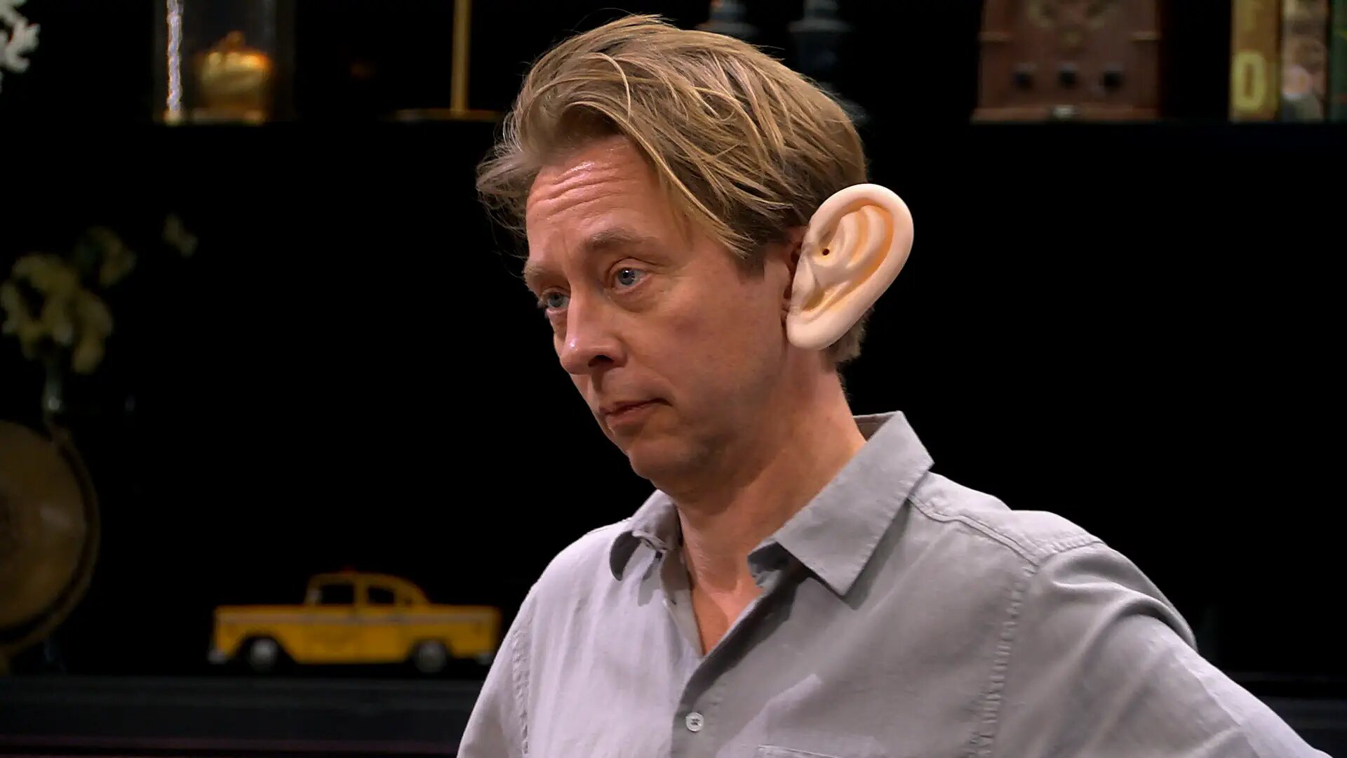 LOL: Den der ler sidst S3E2 Hele mit band faldt ned i et bed