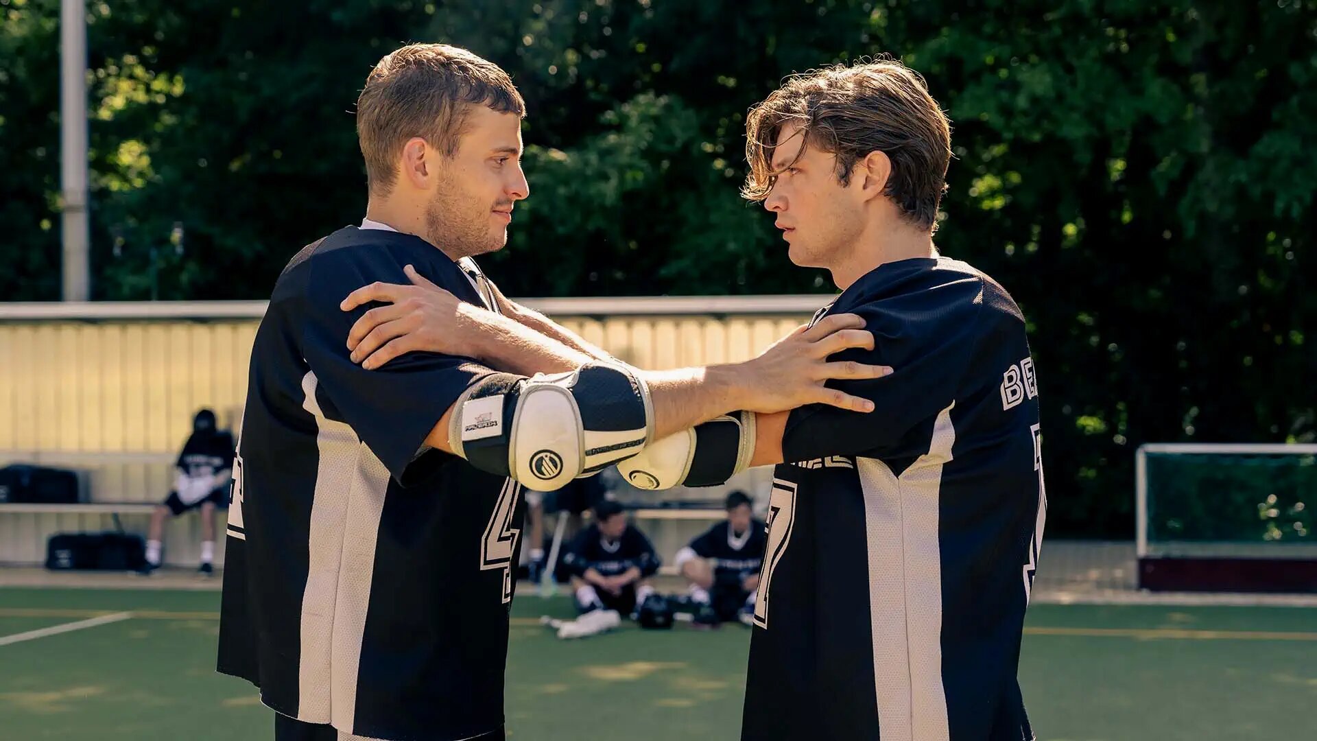 Maxton Hall: The World Between Us S2E6 Griff nach den Sternen