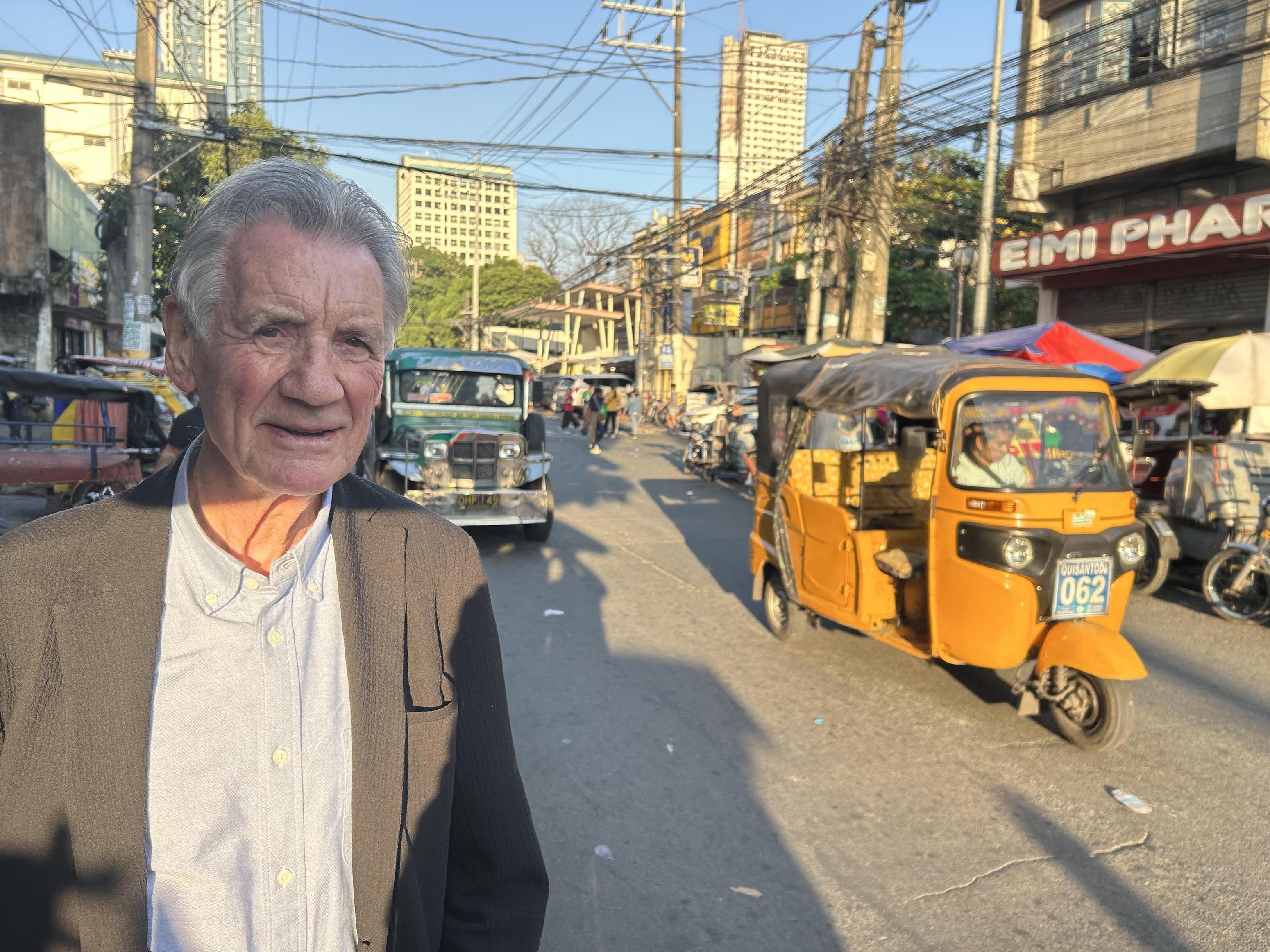 Michael Palin in the Philippines S1E1 Episode 1