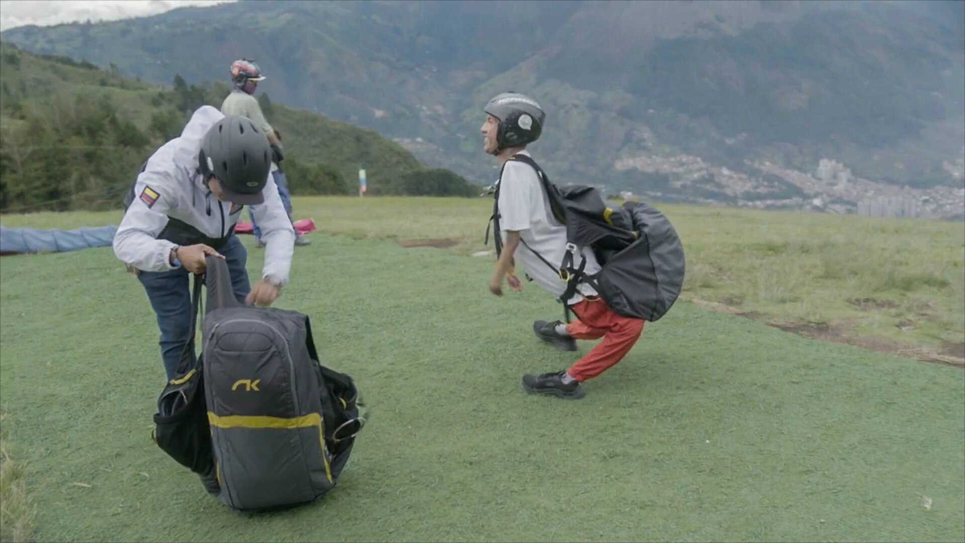 Most Extreme Humans S1E10 Bending the Rules