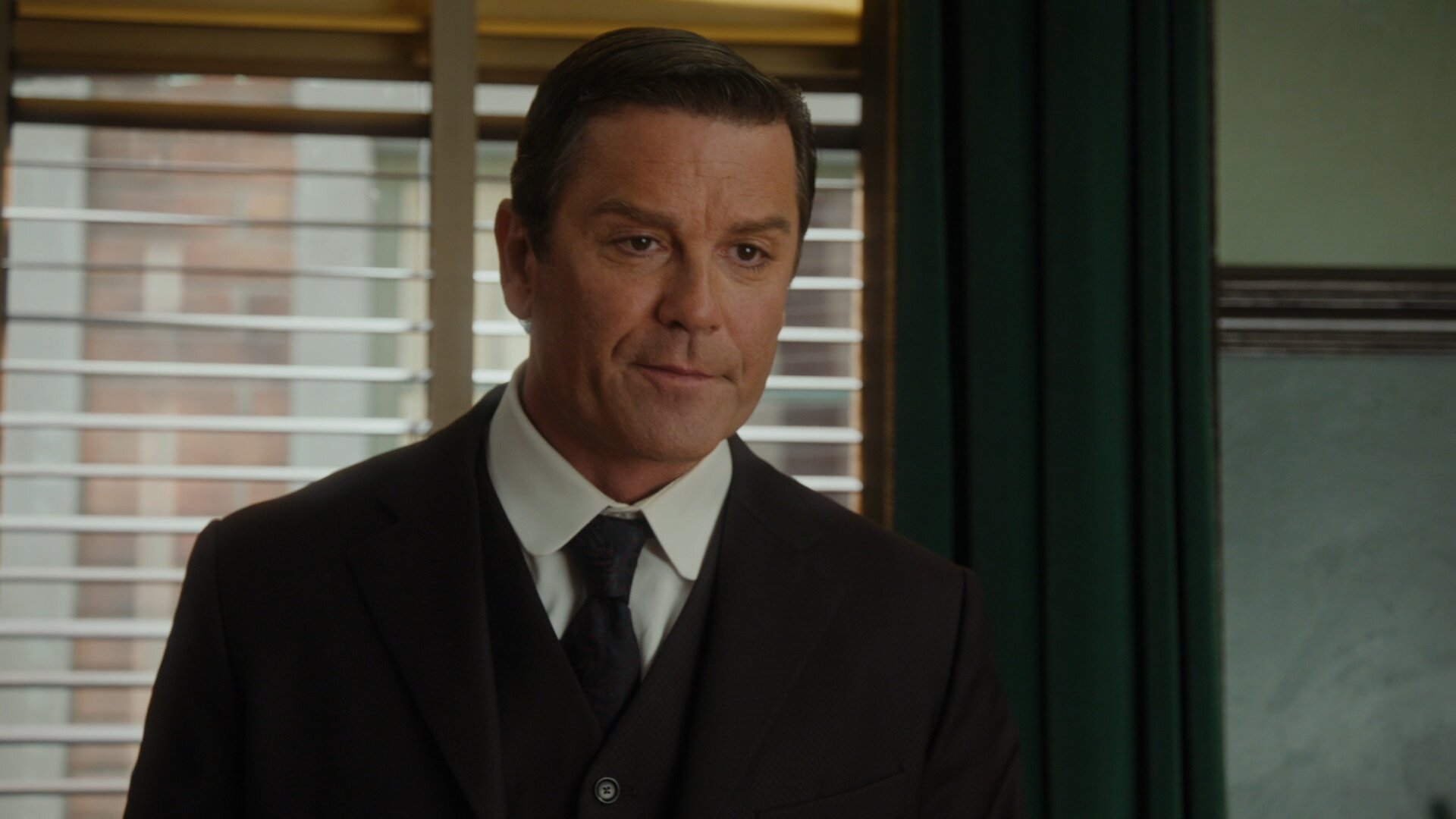 Murdoch Mysteries S20E3 The Big Smoke