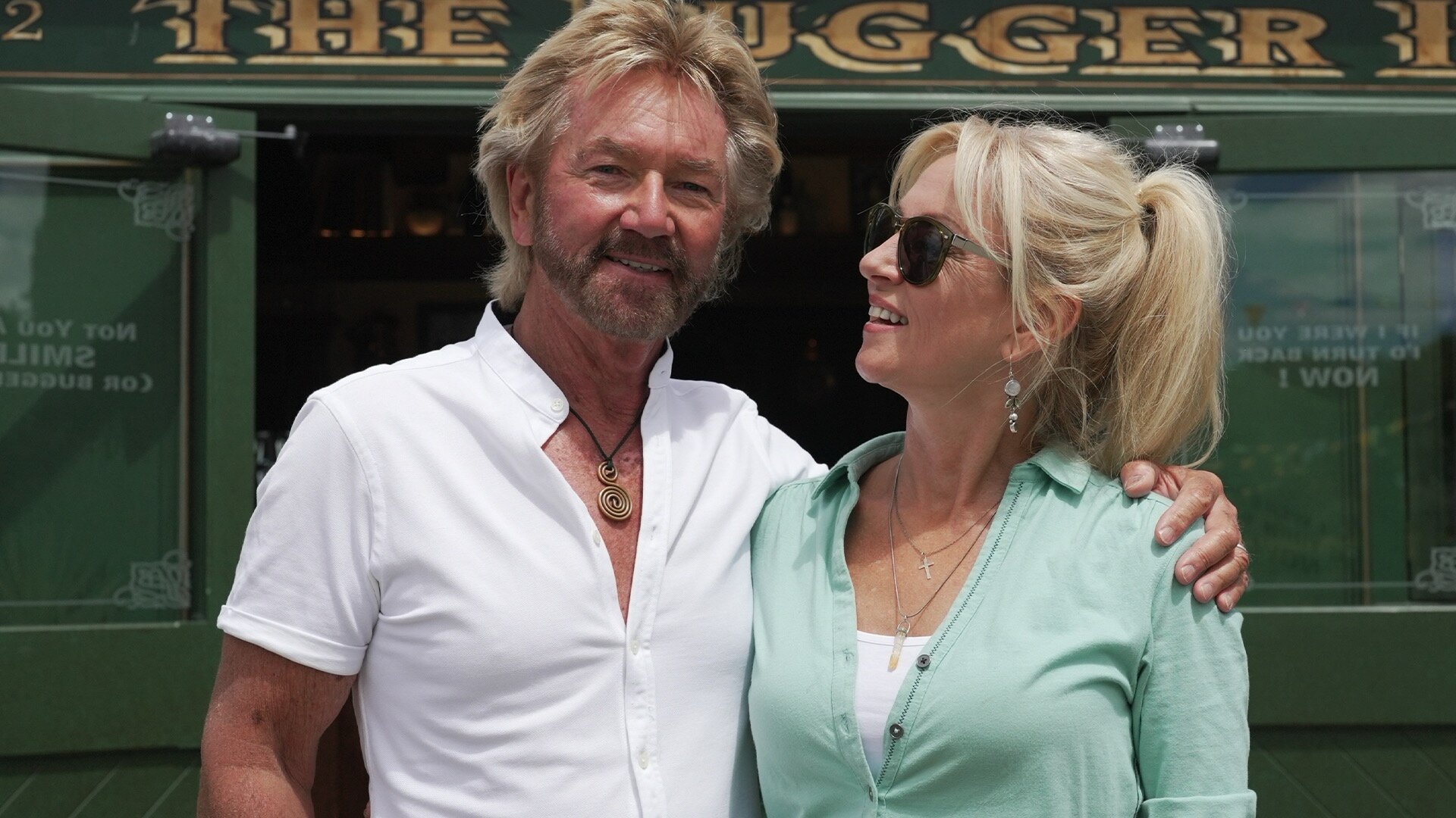 Noel Edmonds' Kiwi Adventure S1E1 Episode 1
