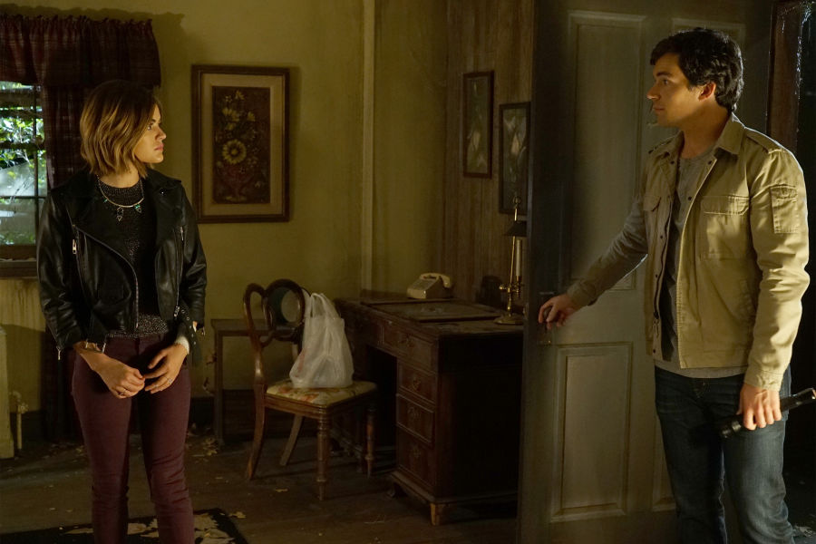 Pretty Little Liars S6E20 Hush, Hush, Sweet Liars