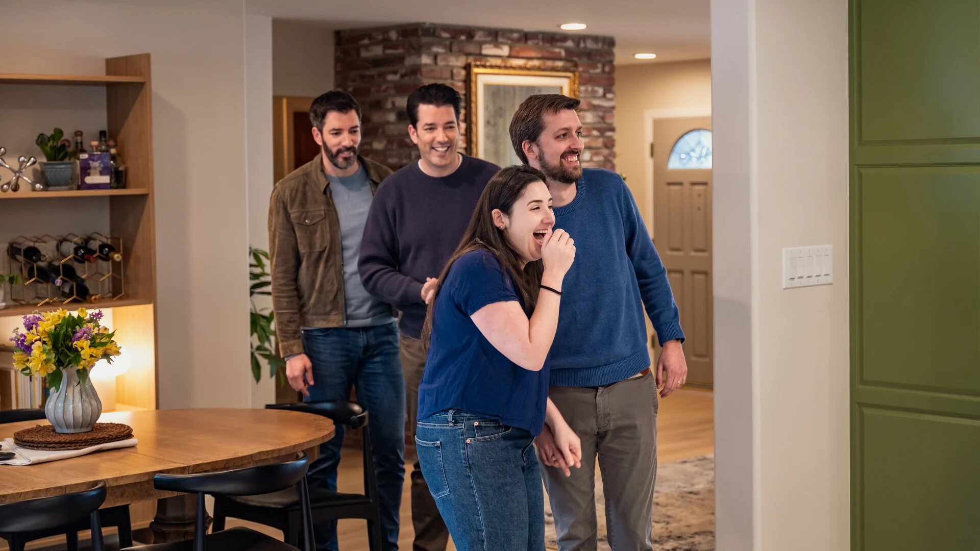 Property Brothers: Under Pressure S1E12 Double the Pressure