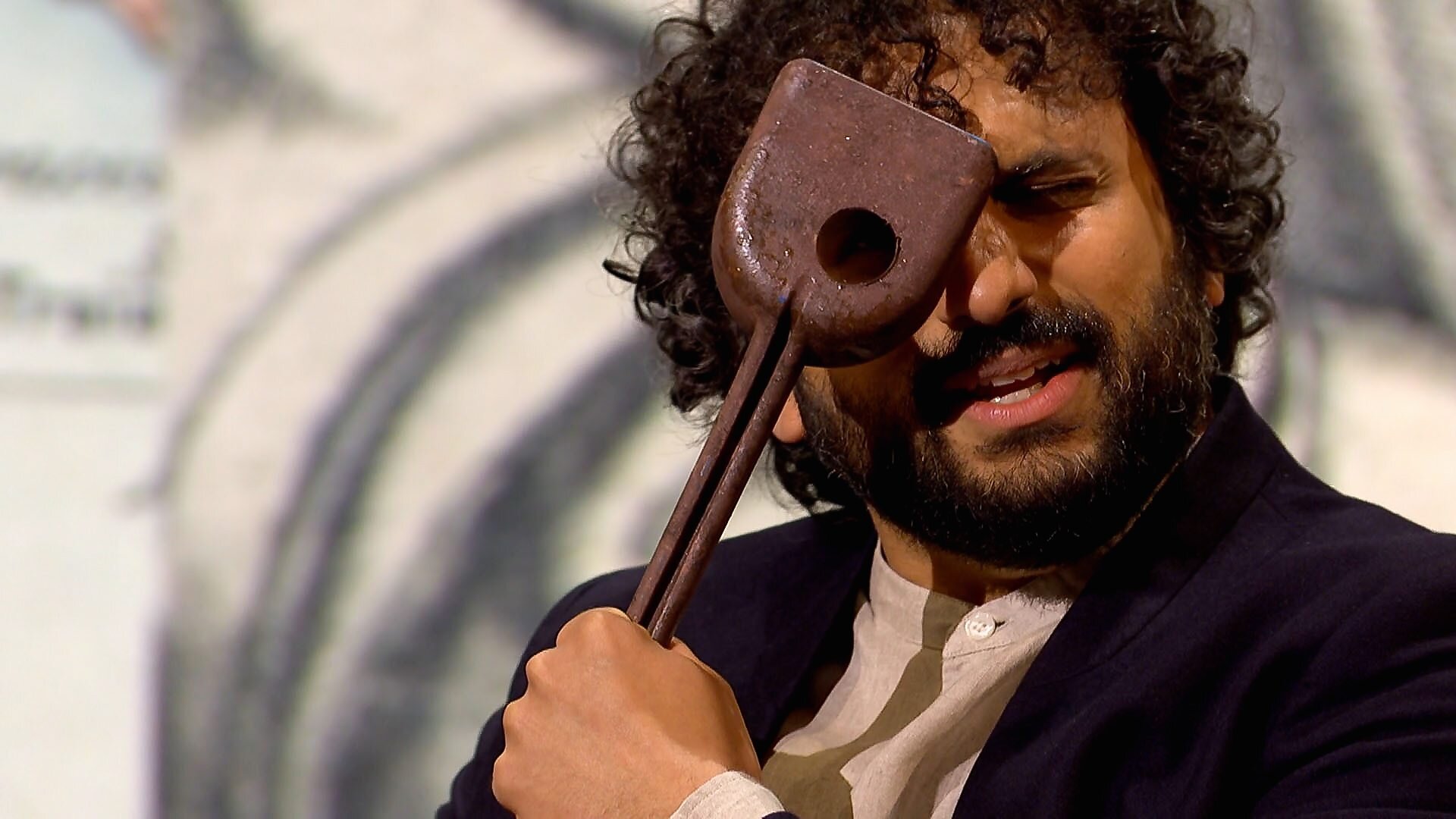 QI S23E3 Weaponry