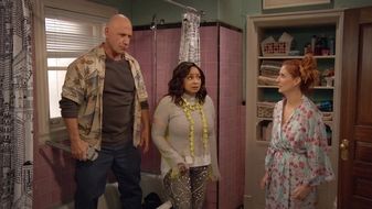 Raven's Home S1E3 The Baxters Get Bounced