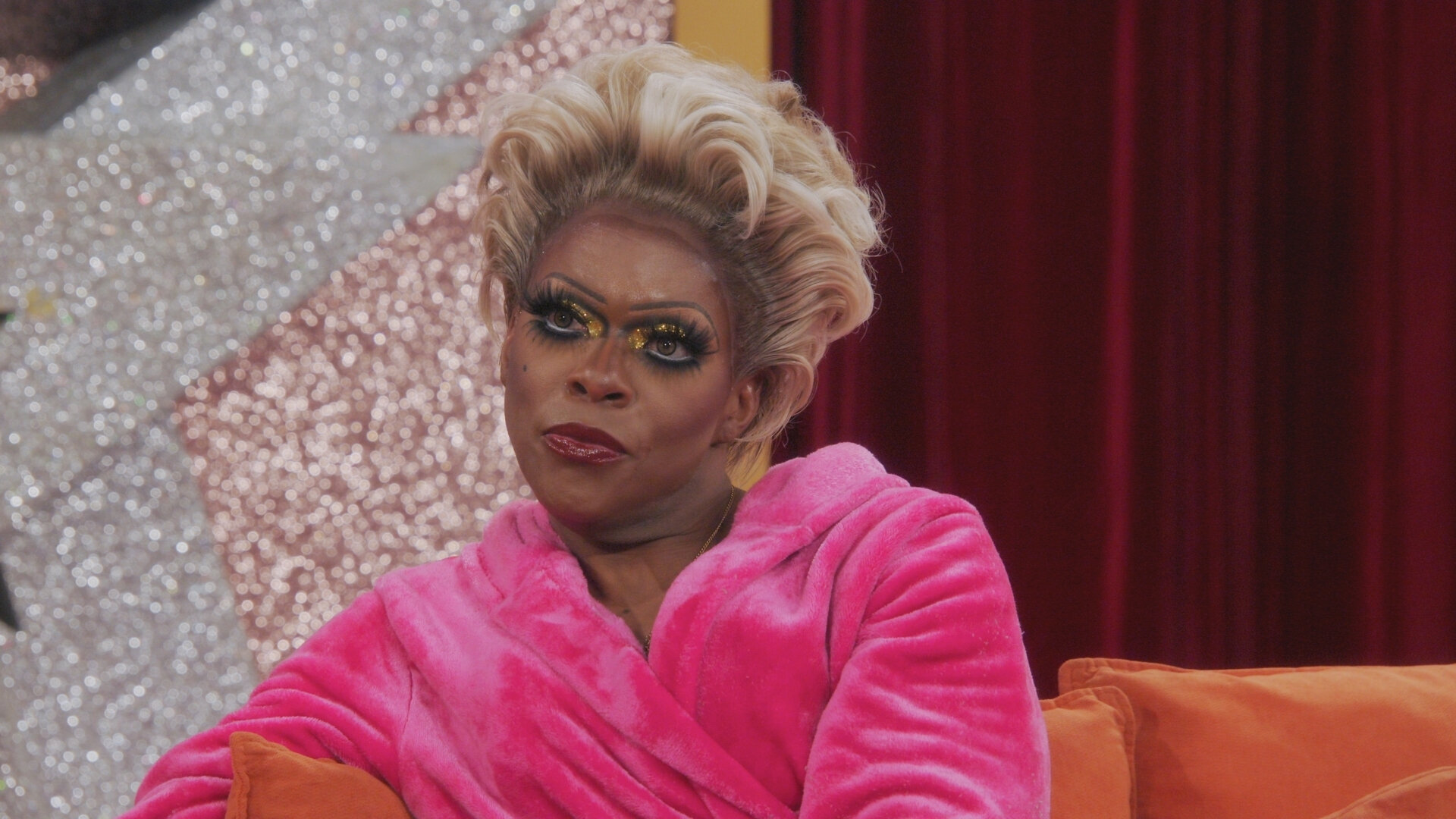 RuPaul's Drag Race All Stars: Untucked! S8E3 Shop Til U Drop