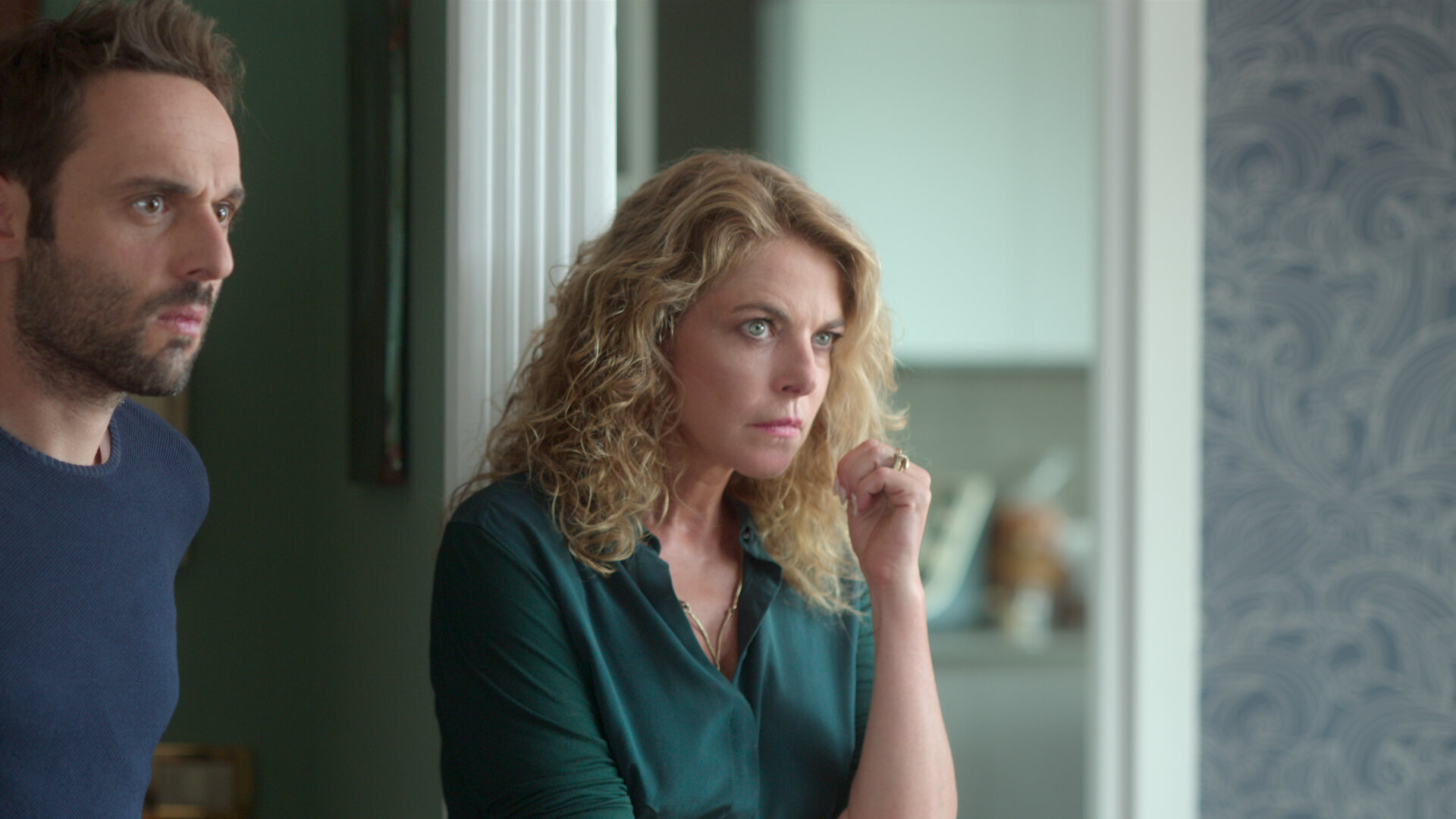 Sara: Woman in the Shadows S1E5 Episodio 5