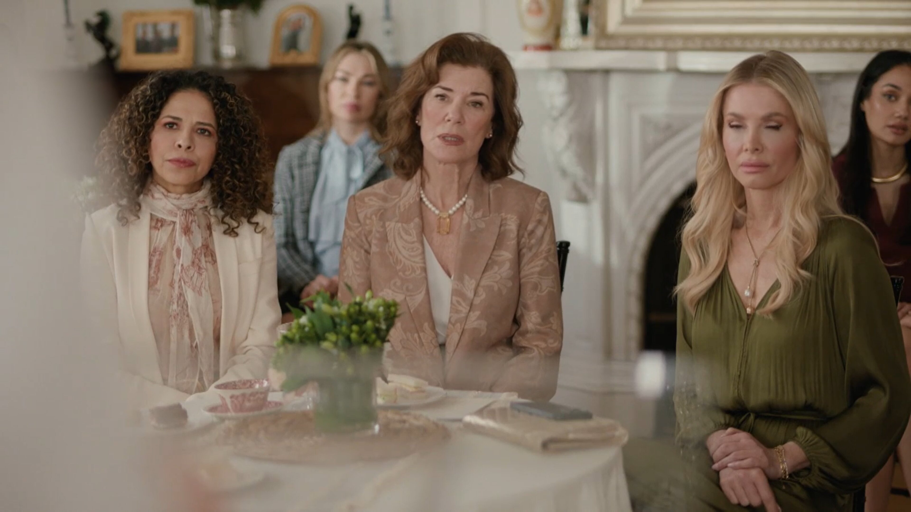 SisterS S2E1 Chapter 7 Not Rid of Me