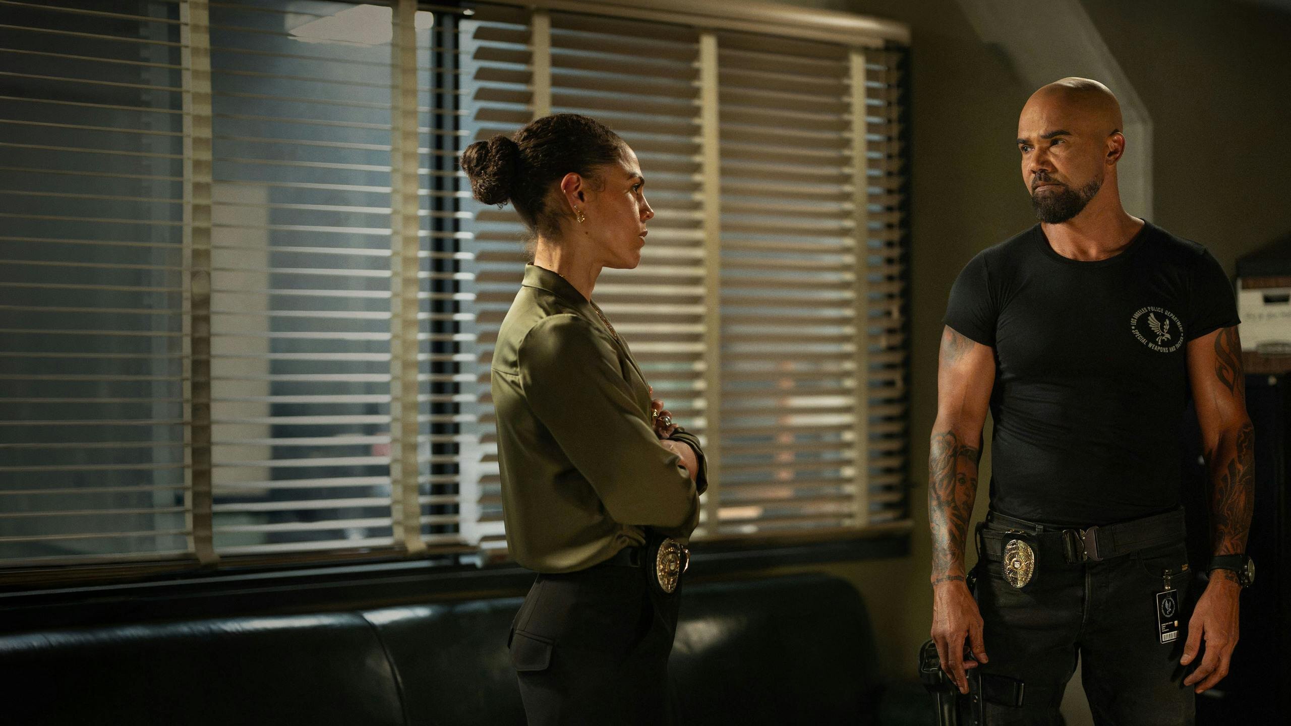 S.W.A.T. Exiles S1E3 Burn Zone