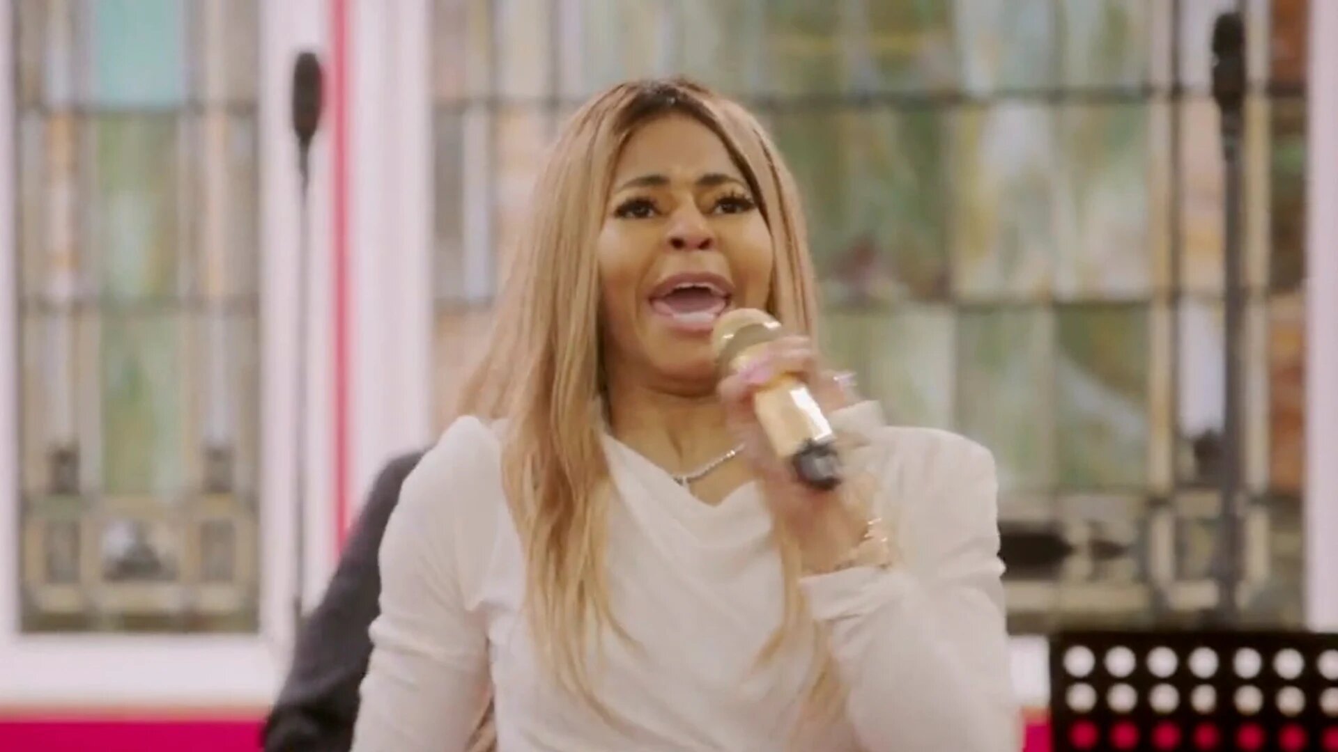 The Cult of the Real Housewife S1E3 