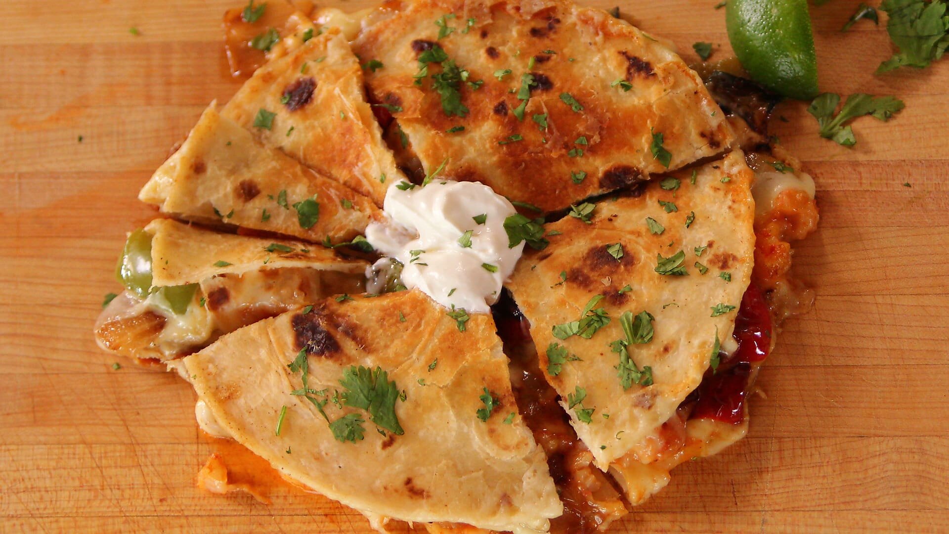 The Pioneer Woman S8E6 Kitchen Confessional: Comfort Food