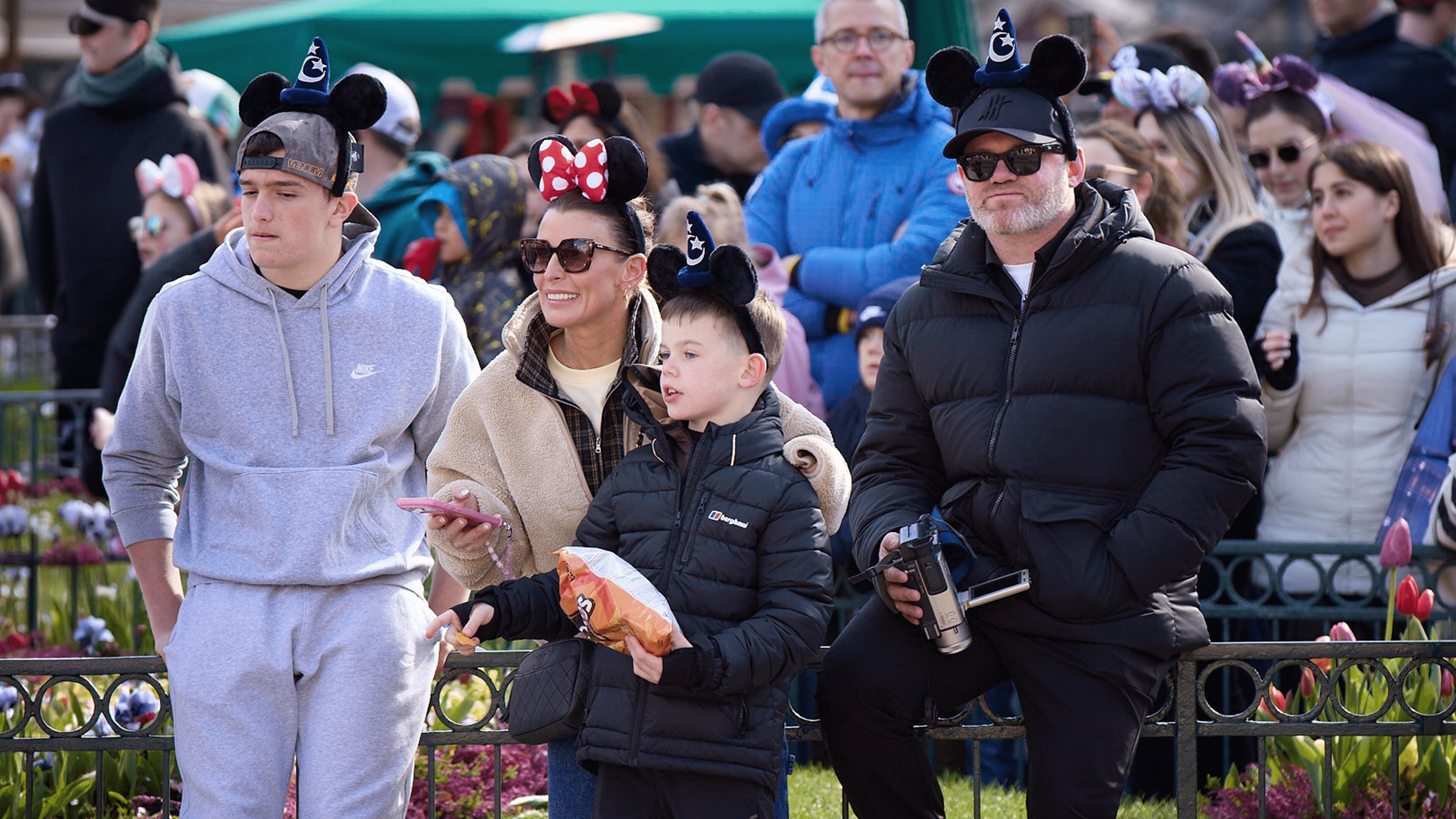 The Real Rooneys S1E9 The Real Rooneys Disneyland Paris Special
