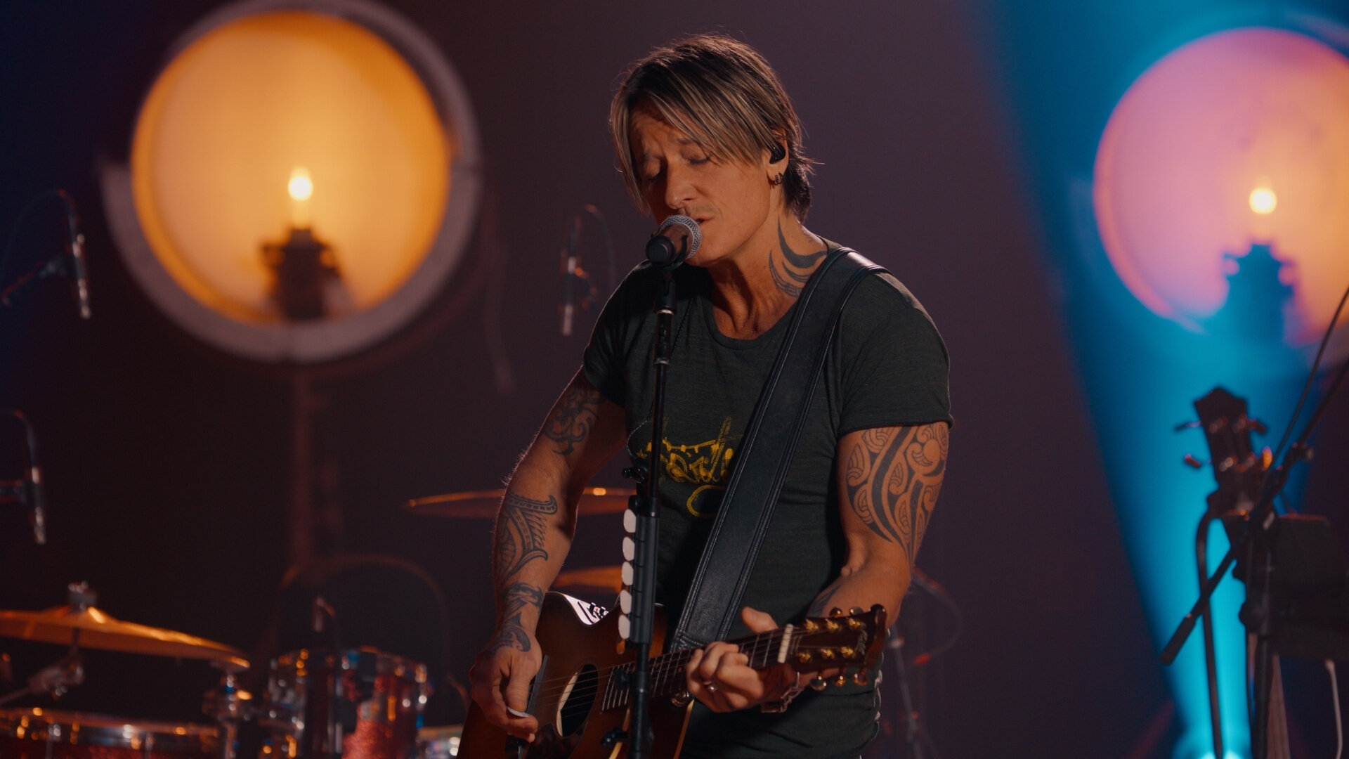 The Road S1E7 The Hall, Little Rock, AK