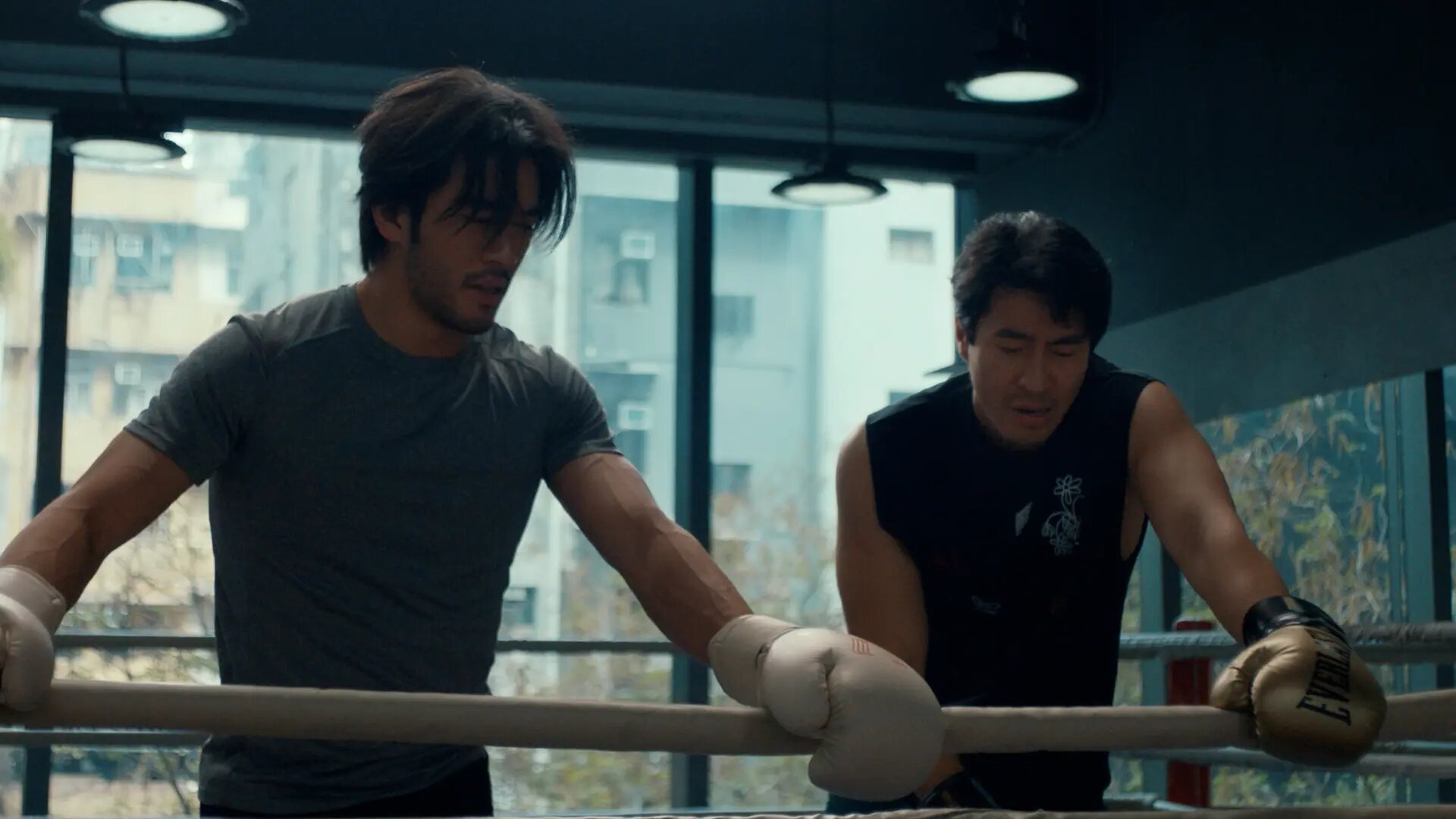 The Season S1E3 A Knock Out Punch