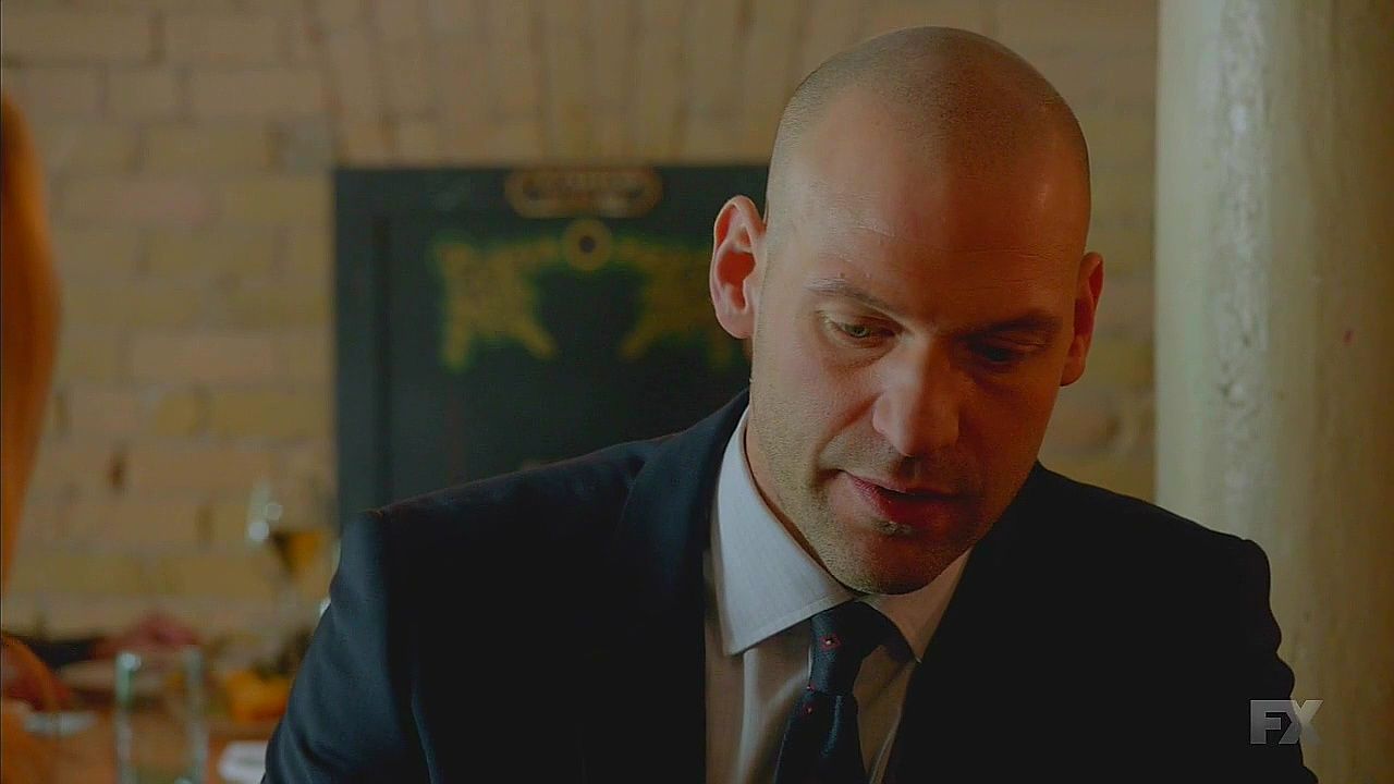 The Strain S2E6 Identity