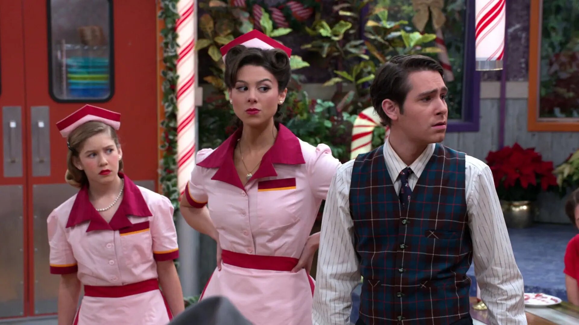 The Thundermans: Undercover S1E26 The Most Thunderful Time of the Year