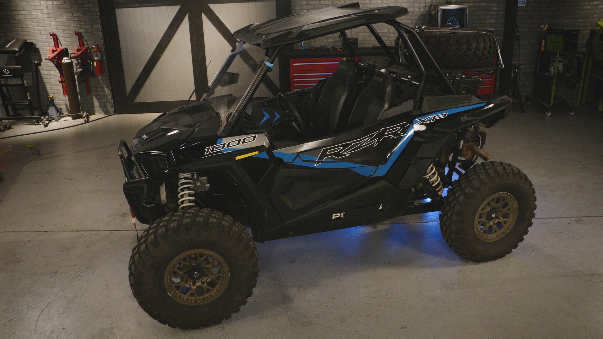 Truck Universe S22E2 SXS vs. Full Size