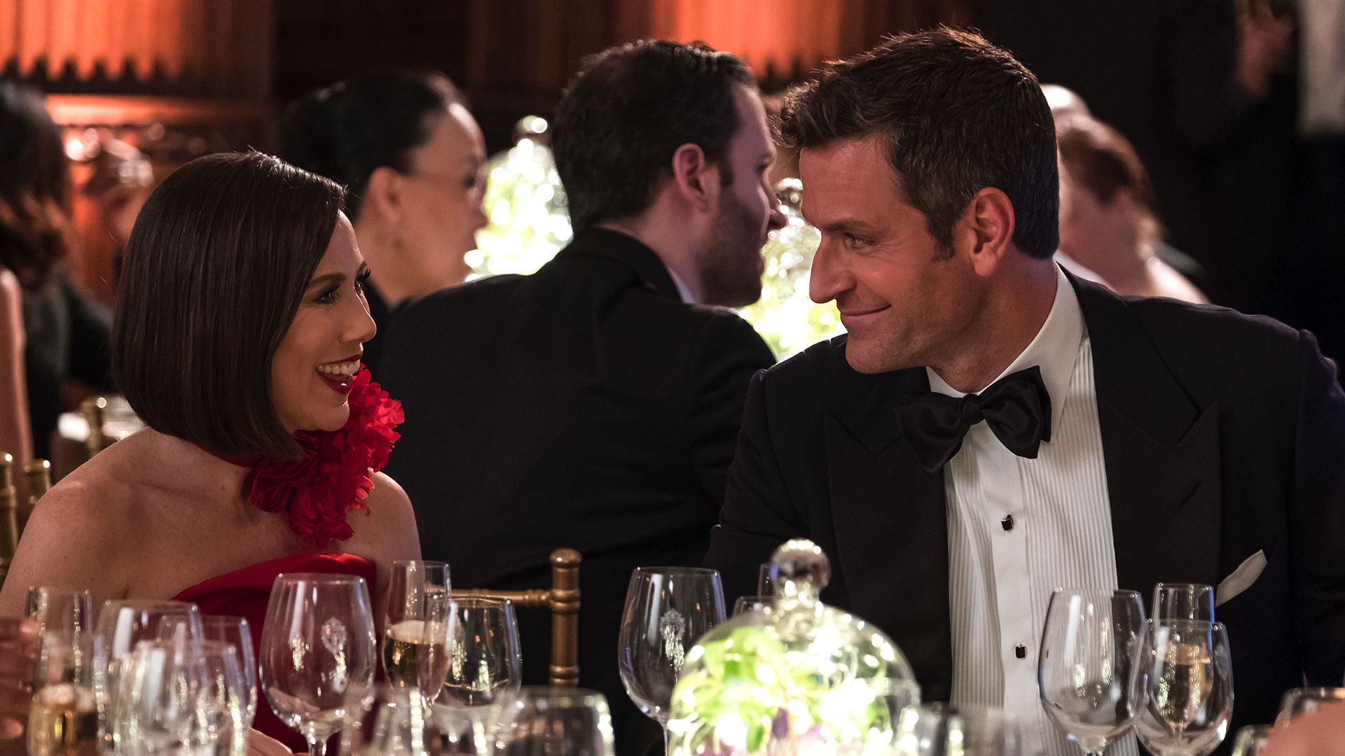 Younger S4E11 It's Love, Actually